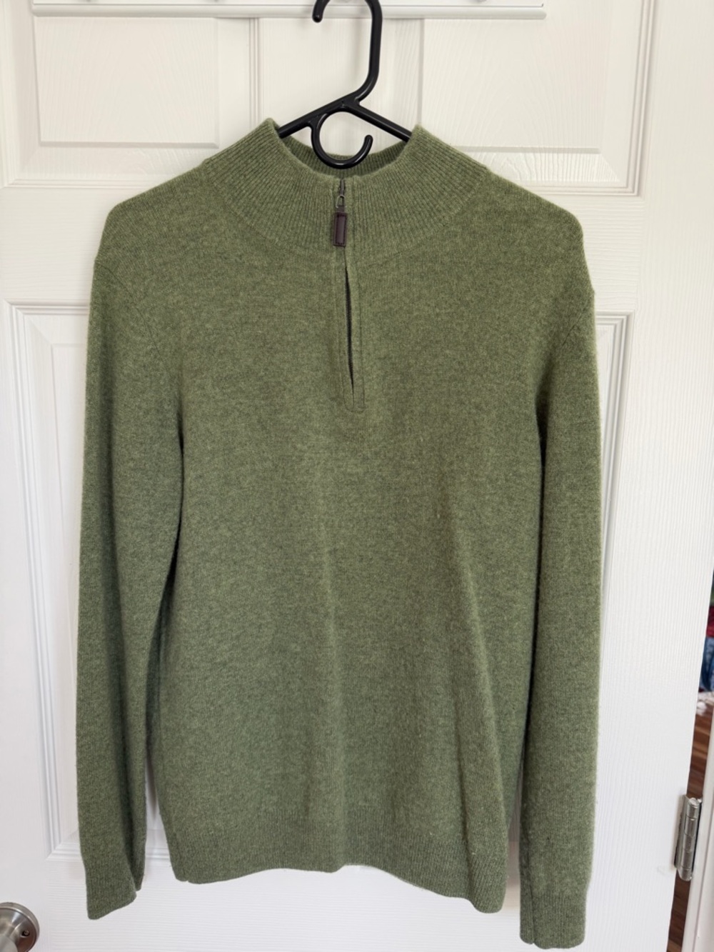 Daniel Hechter Men’s 100% Cashmere Olive Green Zip-Neck Sweater